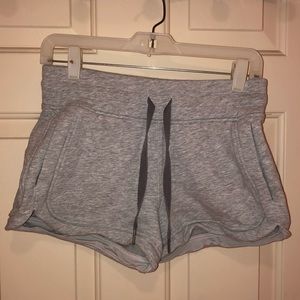 Lululemon Shorts - Size 6